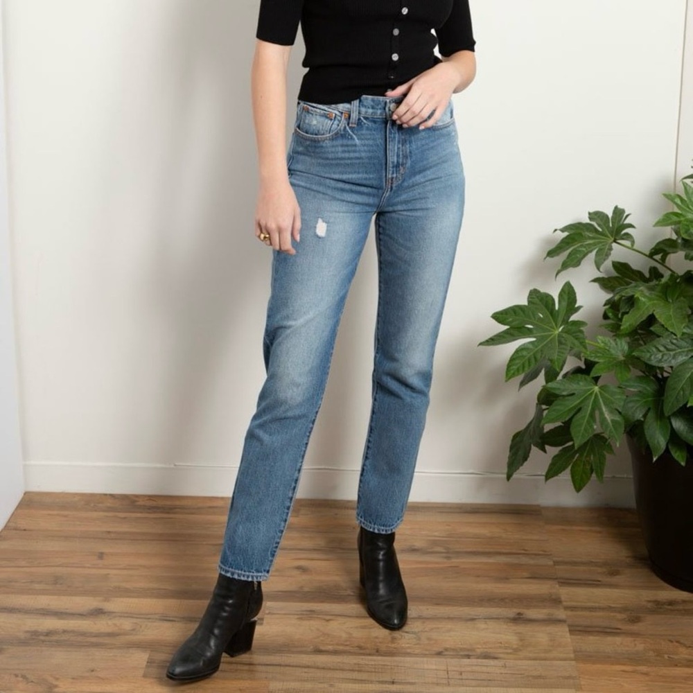 NWT ÈTICA Finn Straight Leg Jean in Venice Medium Wash 27